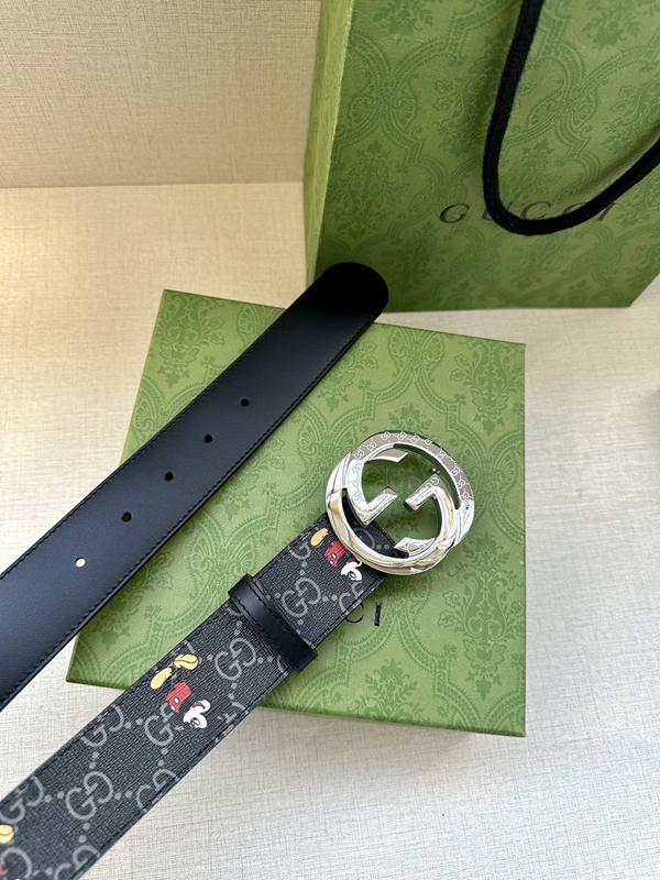 グッチベルト激安内部構造